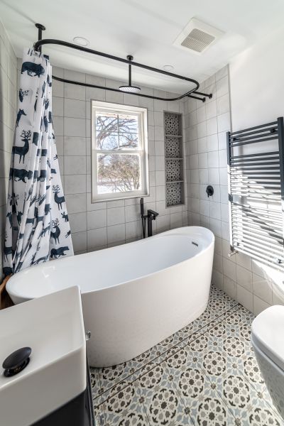 Cost of Bathtub Renovation in Peyton